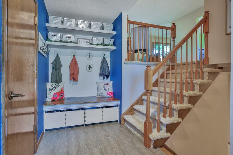 14120 Garrett Ave, Apple Valley, MN 55124