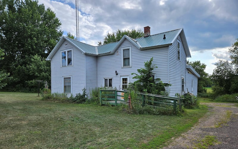 N6417 County Road H, Elk Mound, WI 54739