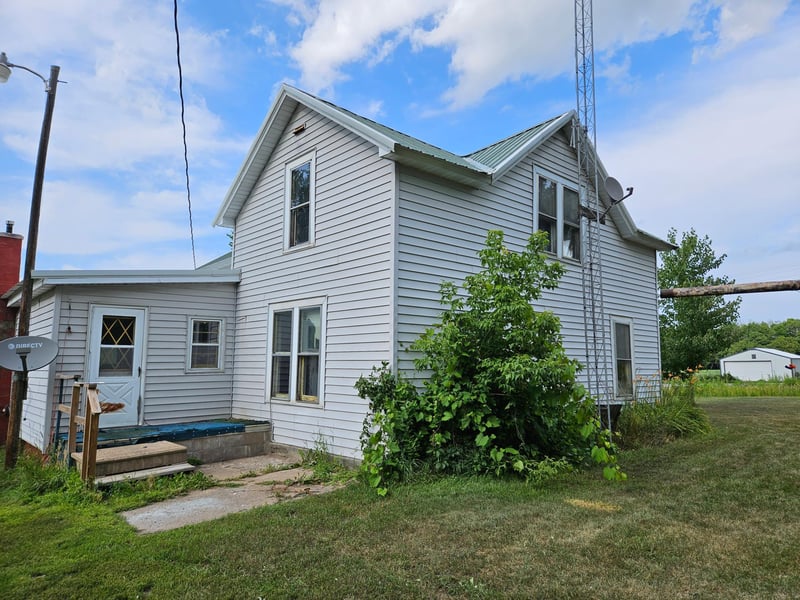 N6417 County Road H, Elk Mound, WI 54739