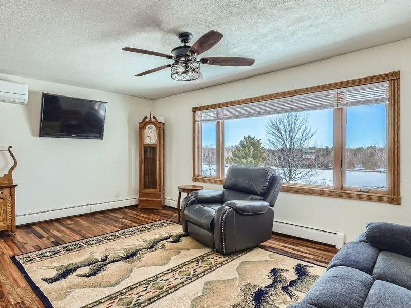 20970 Gypsy Valley Rd, Anoka, MN 55303