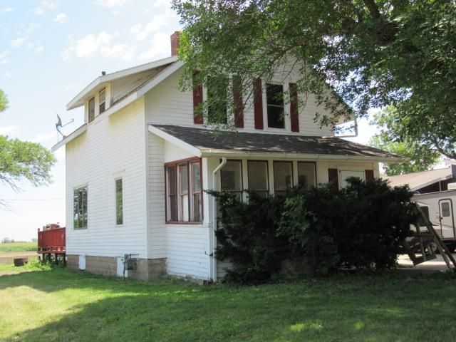 701 S Birch St, Lamberton, MN 56152