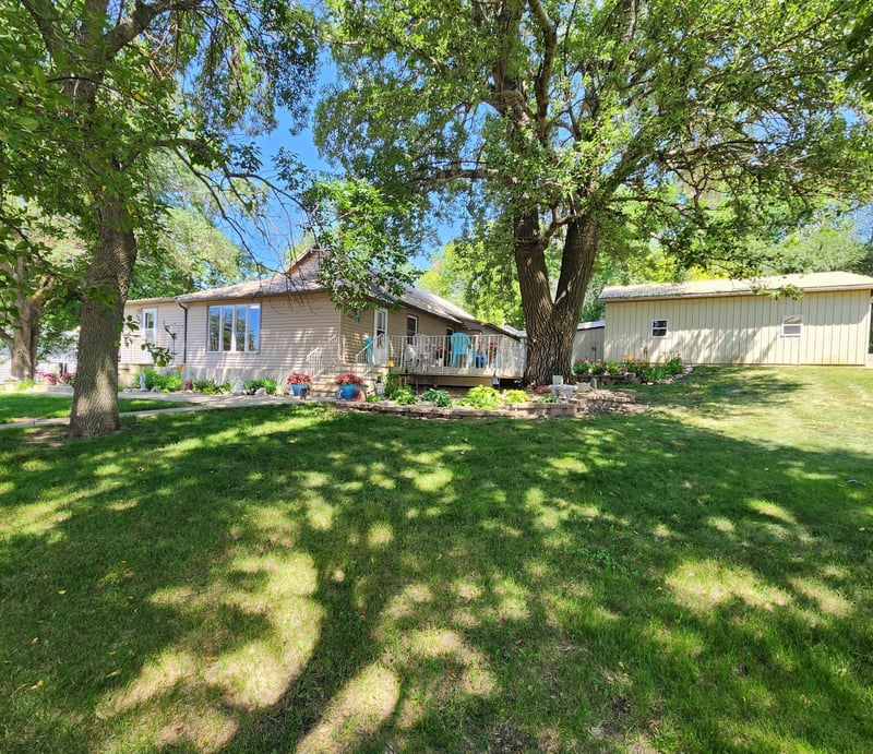 120 Ryan Ave, Chandler, MN 56122