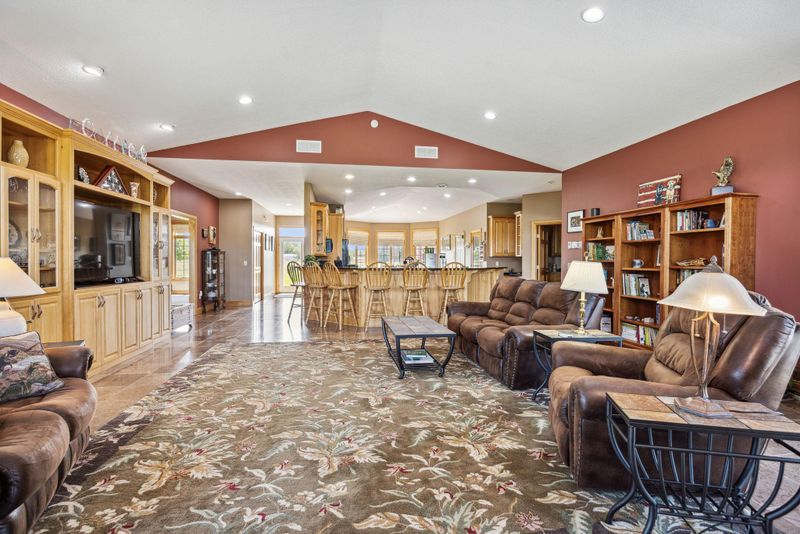 2440 105th Ave, Princeton, MN 55371