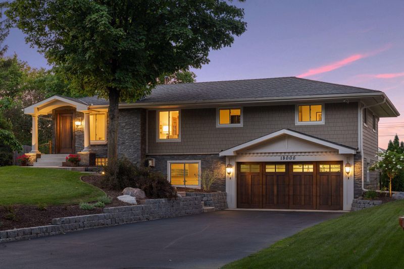 18000 Highland Ave, Wayzata, MN 55391