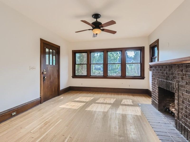 3828 Columbus Ave, Minneapolis, MN 55407