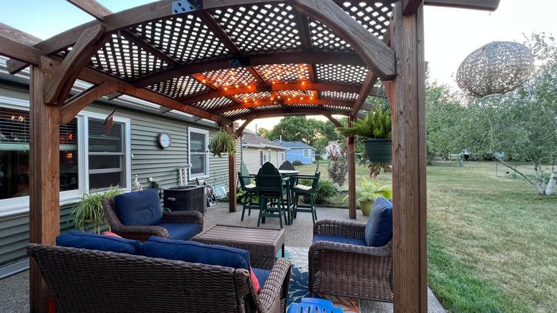 164 N Morningside Dr, Le Sueur, MN 56058