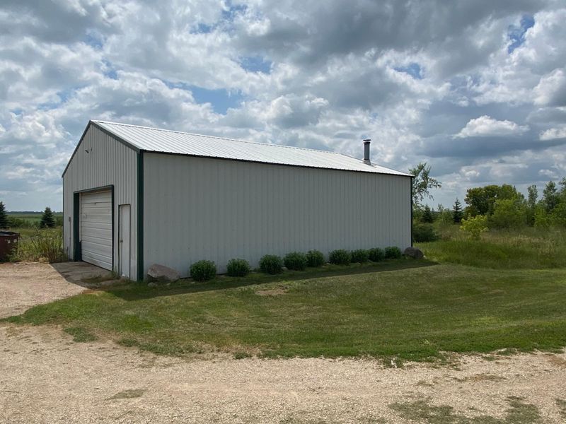 275 40th St SE, Benson, MN 56215