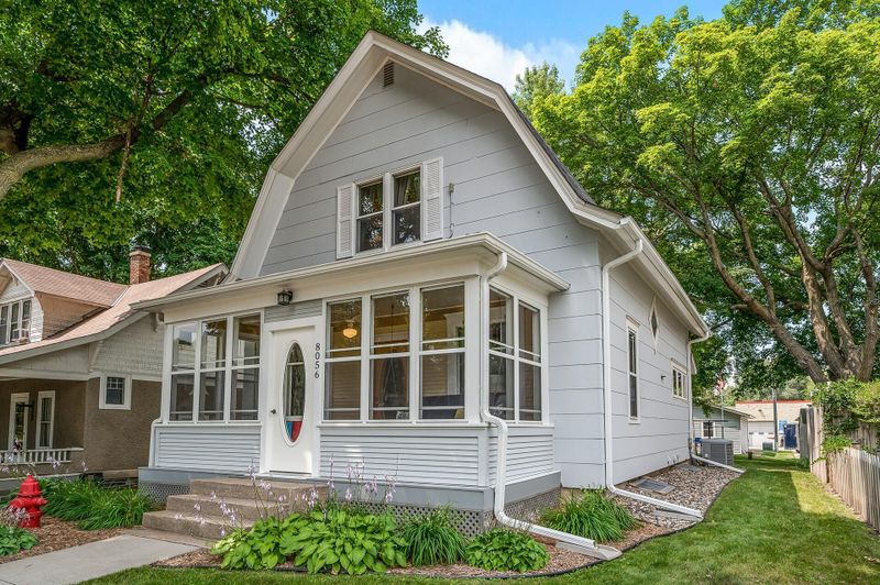 8056 Victoria Dr, Victoria, MN 55386