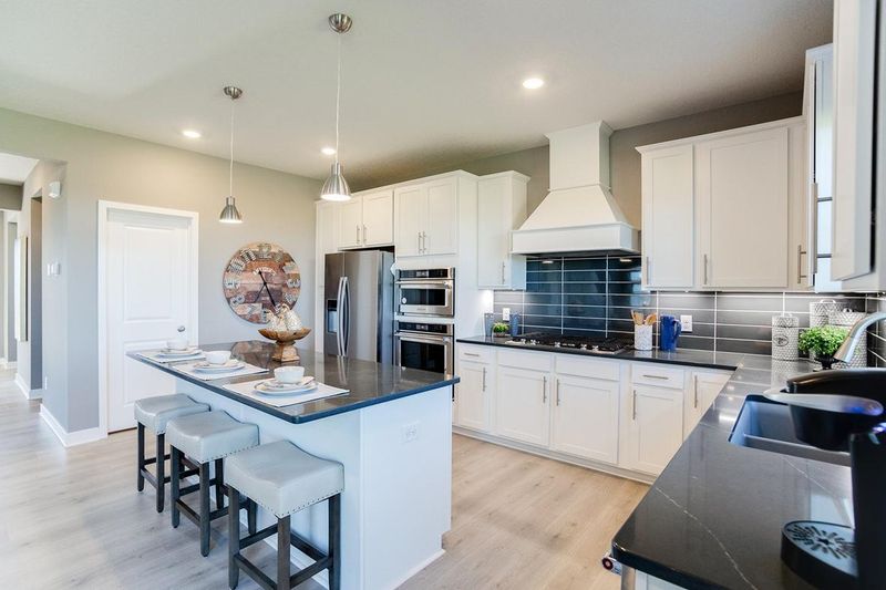 13115 Bauer Dr N, Champlin, MN 55316