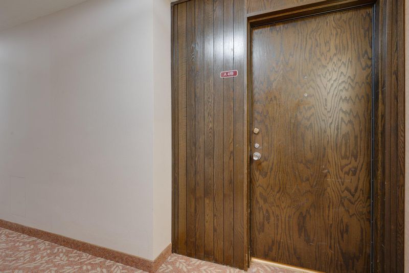 15 S 1st St #A419, Minneapolis, MN 55401