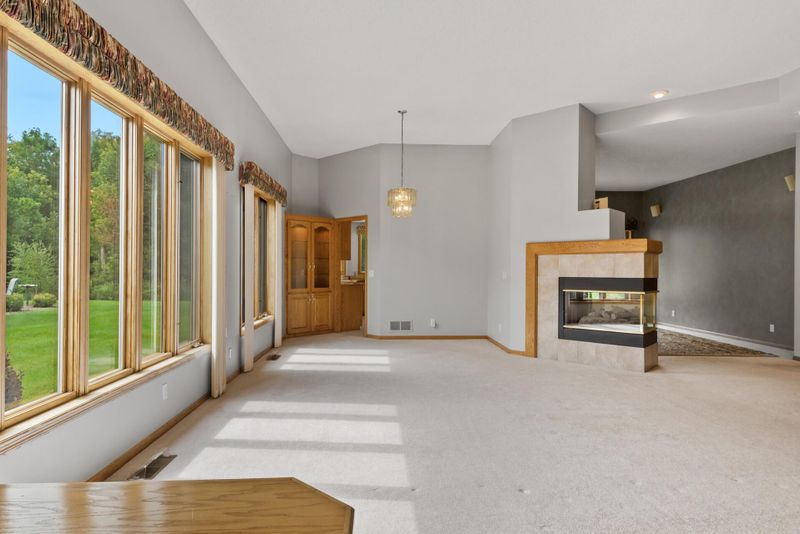 12134 Bluebird Cir NW, Coon Rapids, MN 55448