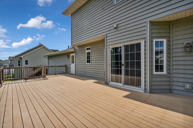 22380 Marie Ave, Rogers, MN 55374