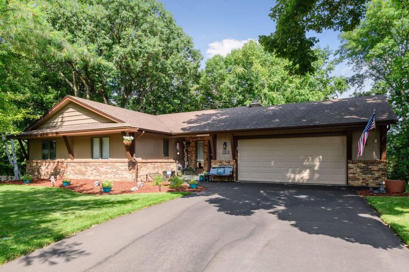 14820 Ironwood Ct, Eden Prairie, MN 55346