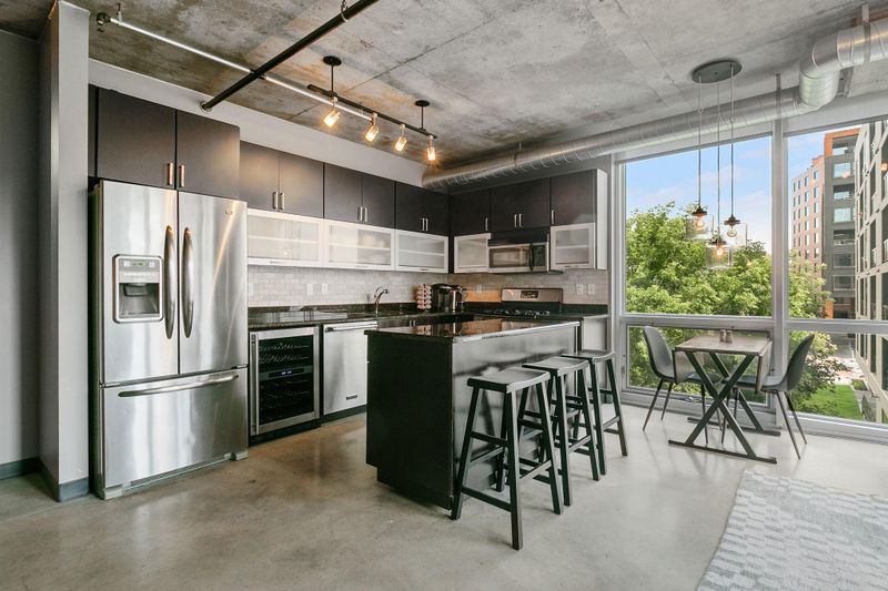 730 N 4th St #312, Minneapolis, MN 55401