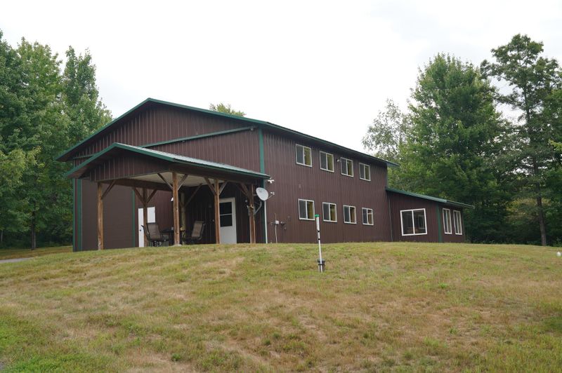 N6270 9th St, Spooner, WI 54801