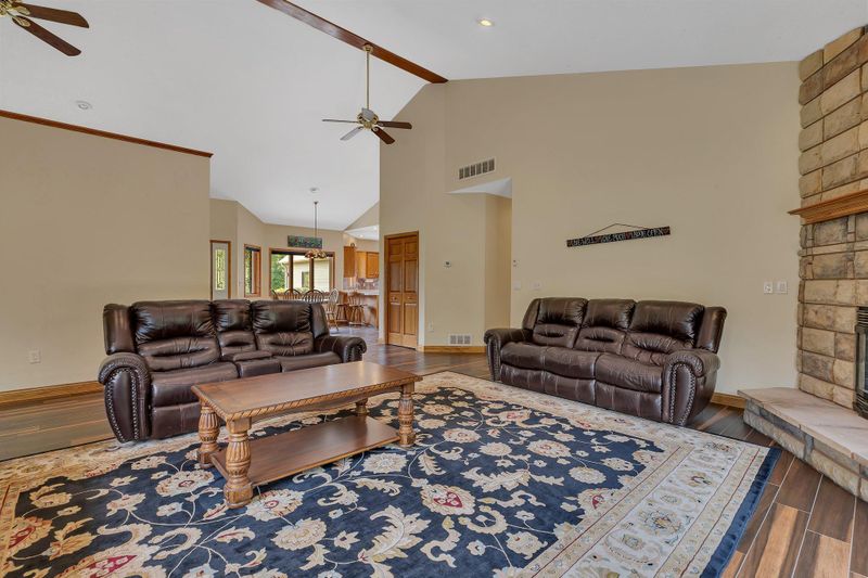 961 39th Ave SE, Saint Cloud, MN 56304