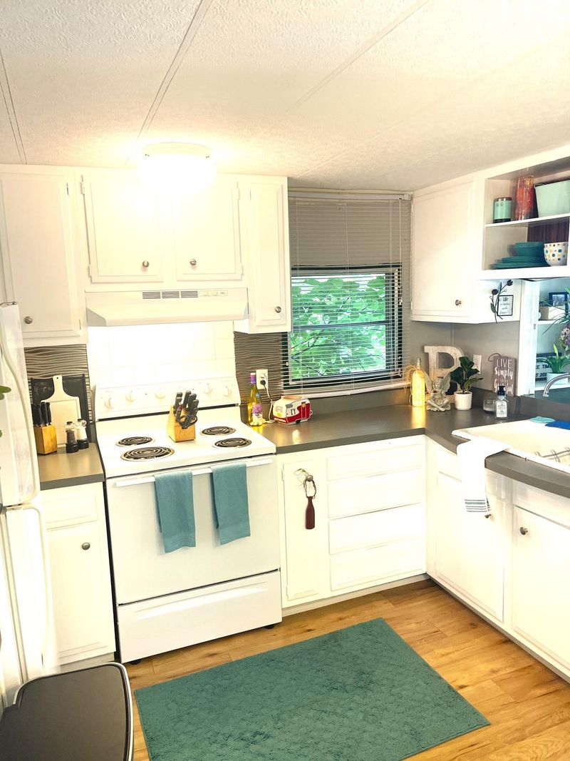 15802 Blackhawk Rd, Lake Park, MN 56554