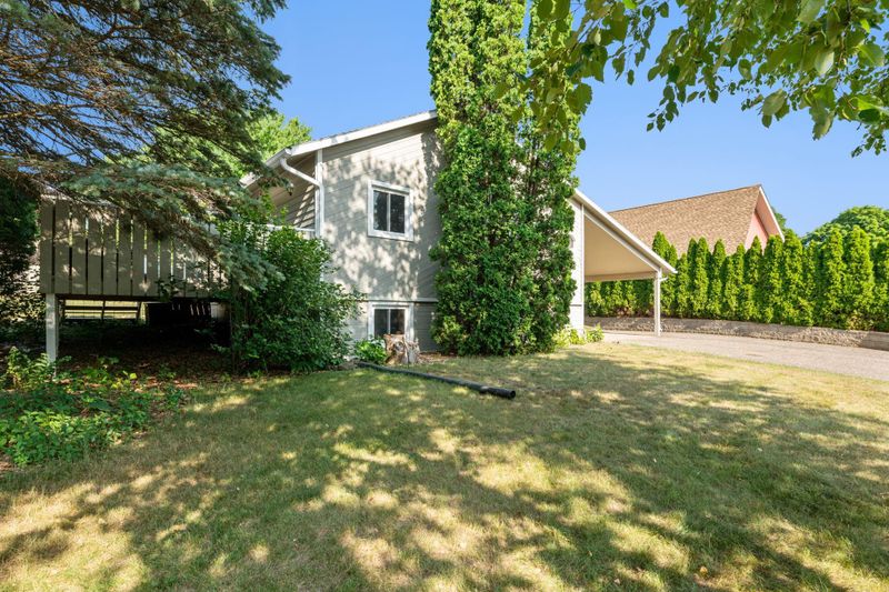 897 Maple Dr, Osceola, WI 54020