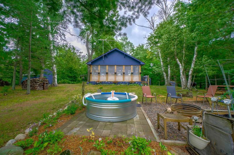2275 98th St, Luck, WI 54853