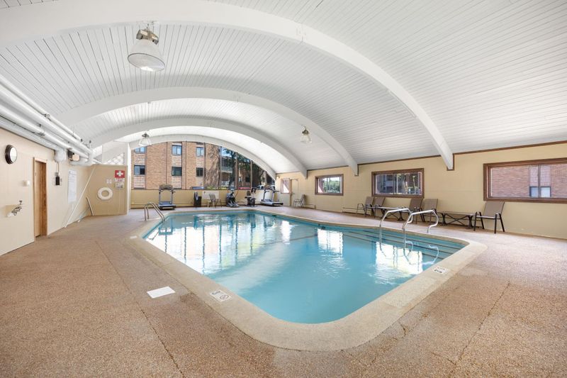 5440 Three Points Blvd #521, Mound, MN 55364