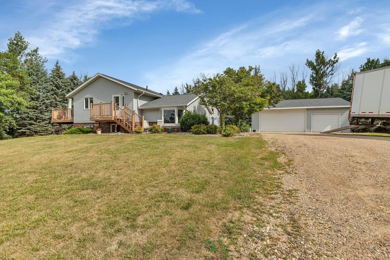 7501 111th St NE, Kandiyohi, MN 56251