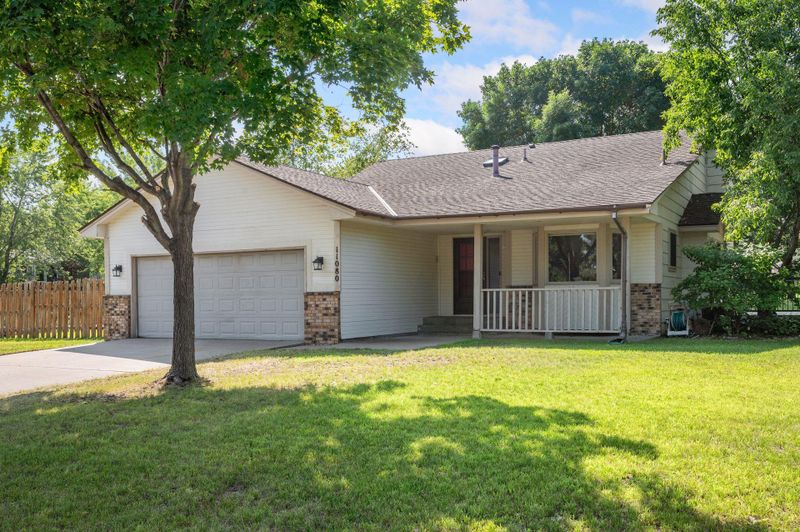 11080 Xylon Ave N, Champlin, MN 55316