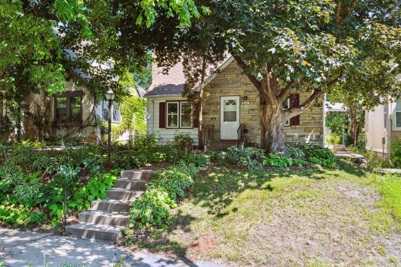 5127 Elliot Ave, Minneapolis, MN 55417