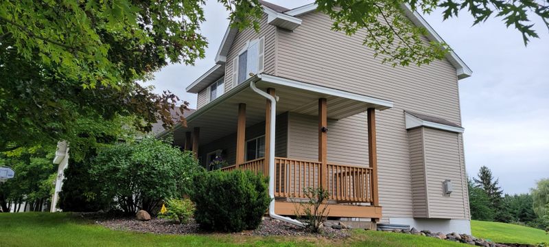 6423 261st St, Wyoming, MN 55092