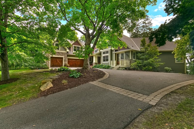 3011 Brooks Ln, Minnetonka Beach, MN 55391