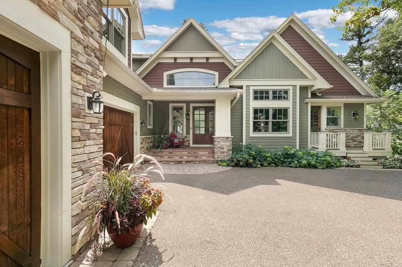 3011 Brooks Ln, Minnetonka Beach, MN 55391