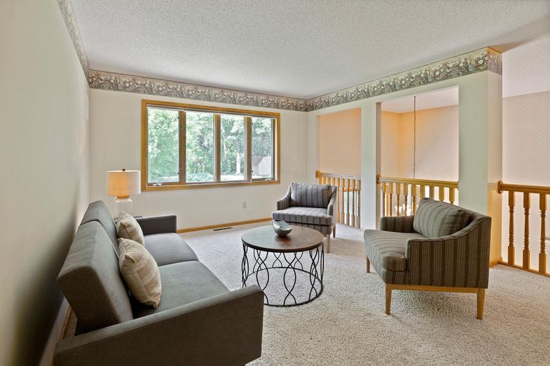 9101 Upland Ln N, Maple Grove, MN 55369