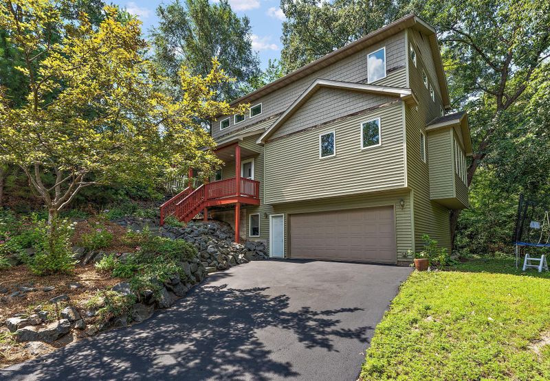 1627 Willis Ave, South Saint Paul, MN 55075