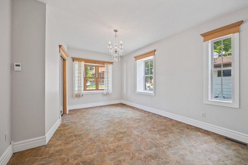 721 Main St W, Silver Lake, MN 55381