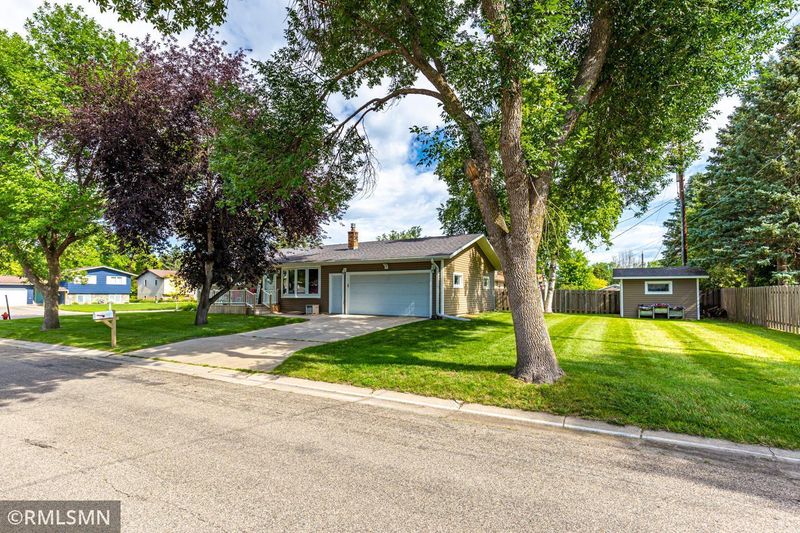 502 5th Ave NE, Dilworth, MN 56529