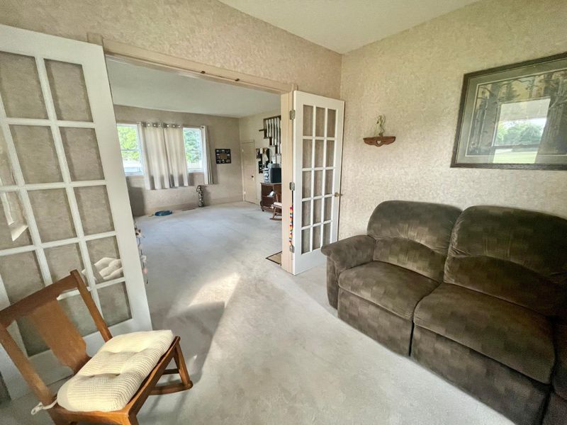 903 6th Ave, Brewster, MN 56119