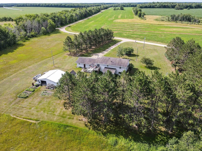 13438 308th St, Sebeka, MN 56477