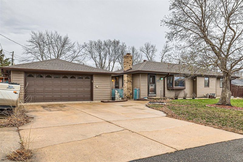 10619 6th St NE, Blaine, MN 55434