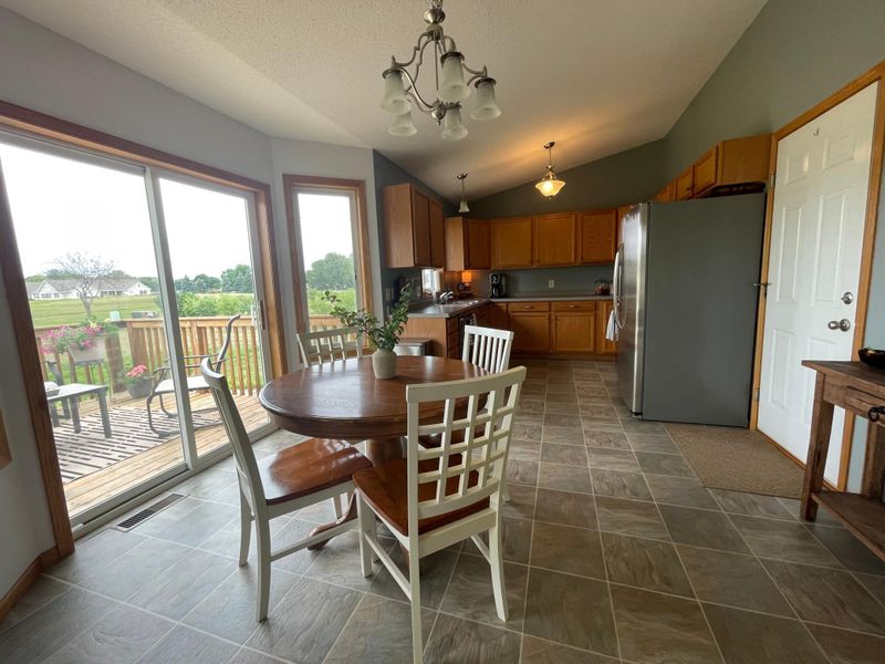 1604 SW Richland Ave, Willmar, MN 56201