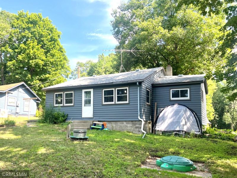 68891 233rd St, Dassel, MN 55325