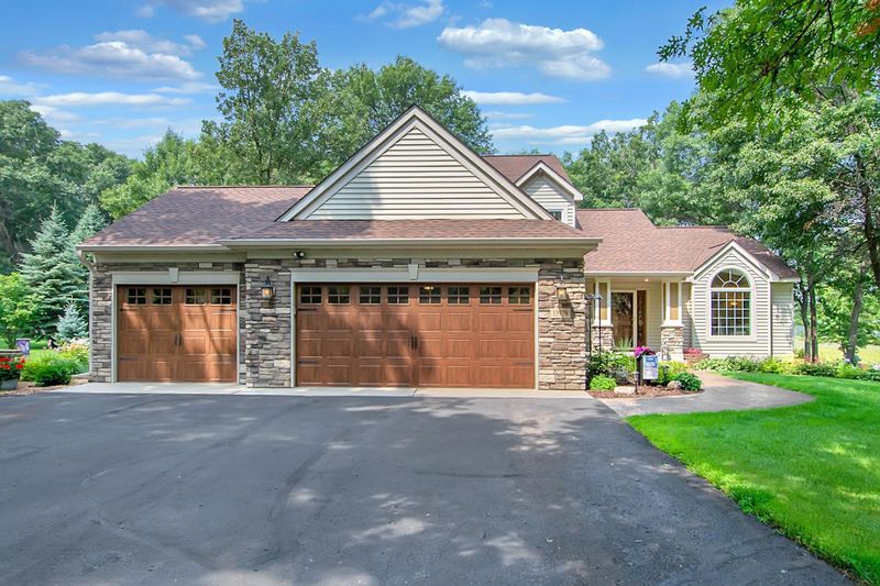 13979 Cherrywood Dr, Brainerd, MN 56425