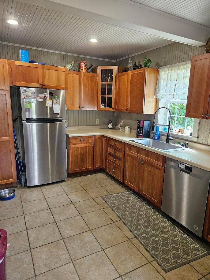 219 W South St, Caledonia, MN 55921