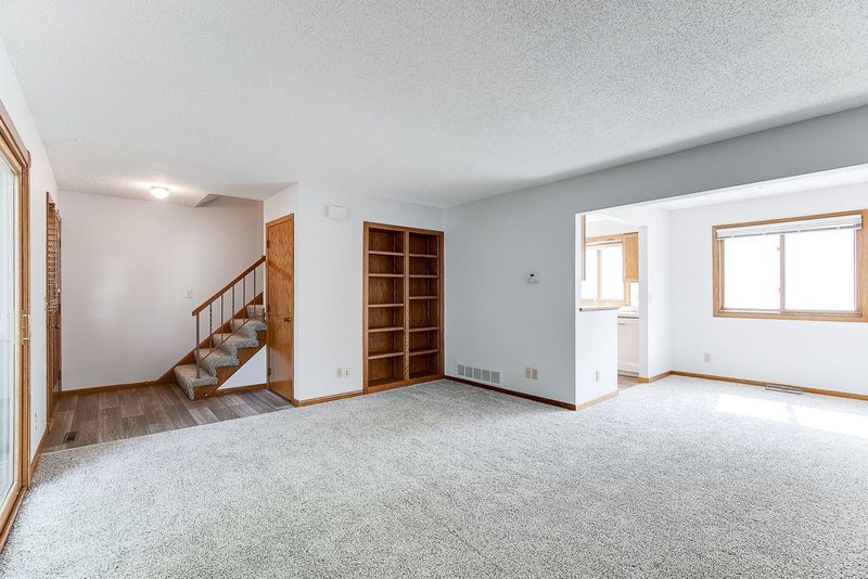 15788 27th Ave N, Plymouth, MN 55447