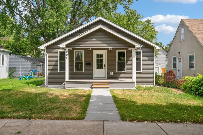 925 Wilson Ave, Saint Paul, MN 55106