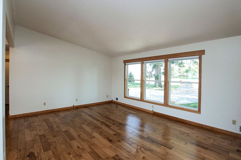 11001 Highway 15, Brownton, MN 55312