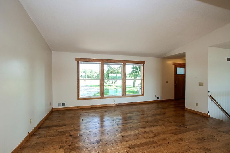 11001 Highway 15, Brownton, MN 55312