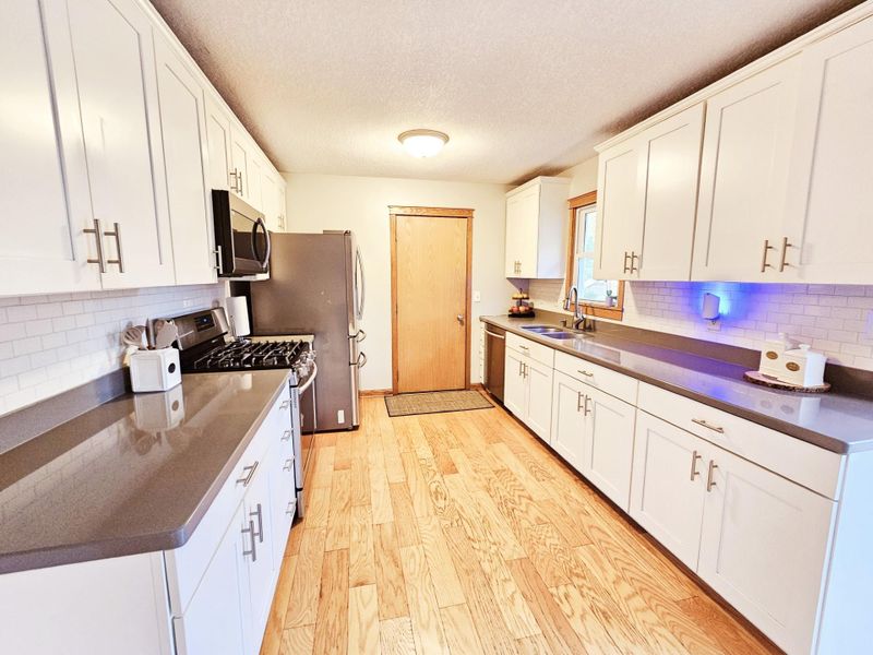 8299 77th St S, Cottage Grove, MN 55016