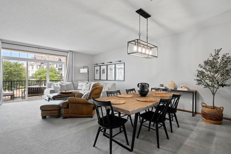 15663 Eagle Stone Rd, Apple Valley, MN 55124