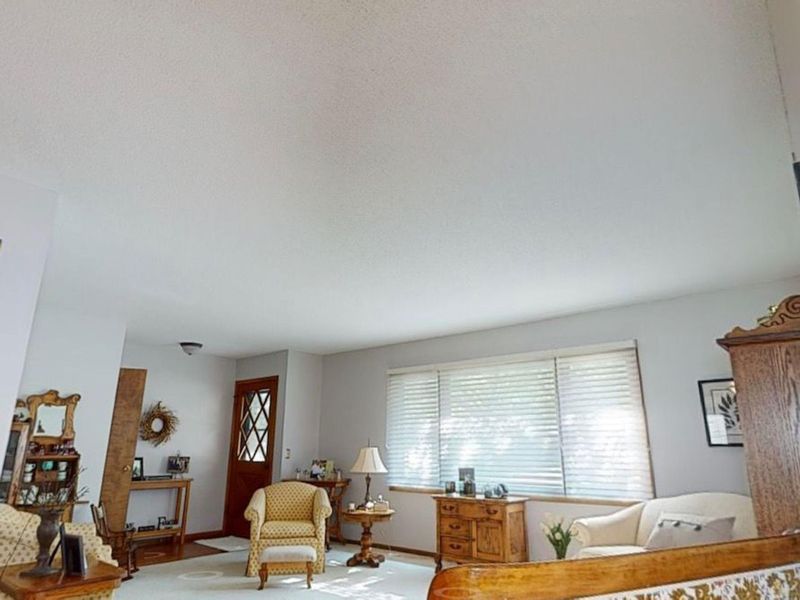 114 Marquette Ave, North Mankato, MN 56003