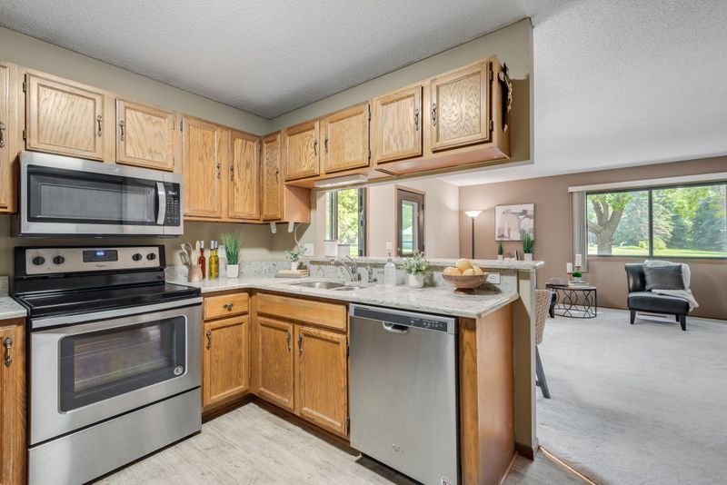 150 96th Ln NE, Blaine, MN 55434