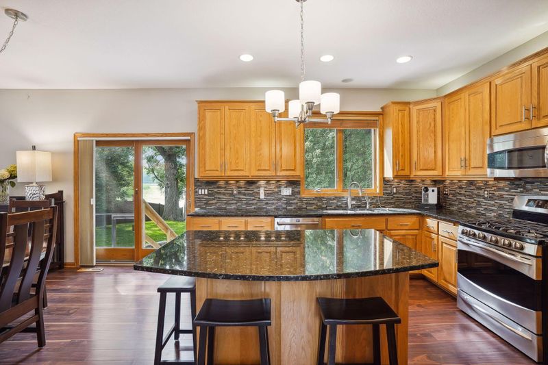 12869 95th Ave N, Maple Grove, MN 55369